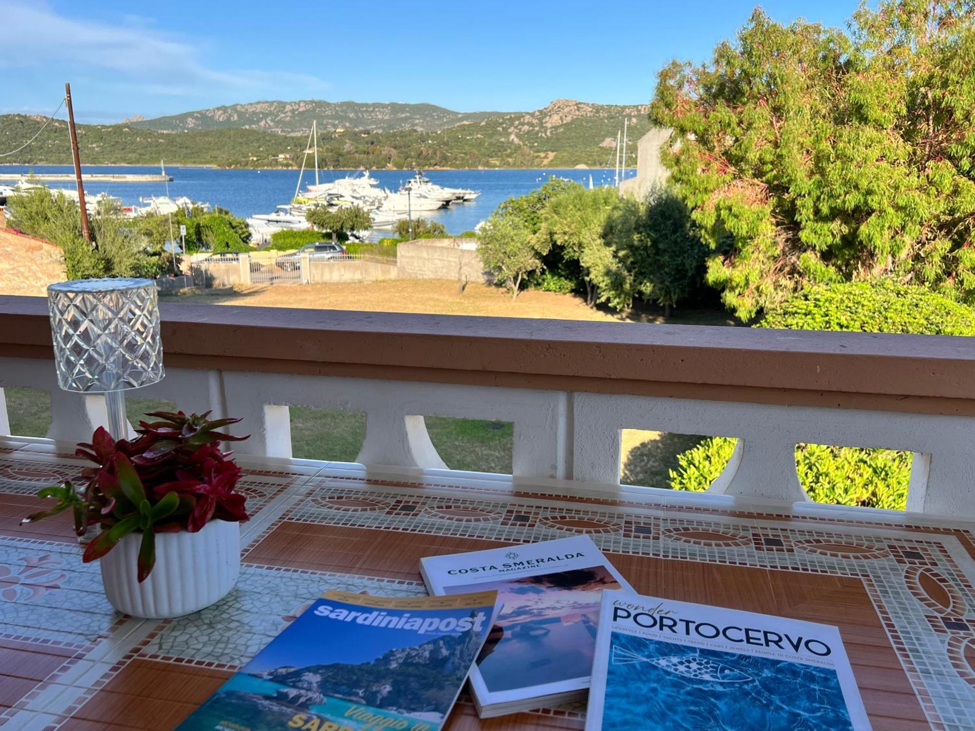 Appartamento Con Vista In Costa Smeralda Каниджоне Екстериор снимка